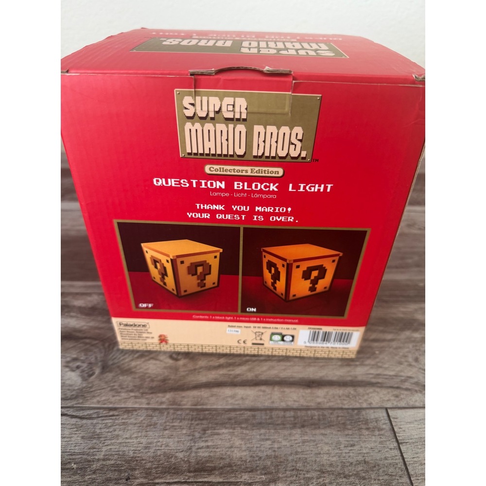 Paladone Super Mario Bros. Question Block Lamp Light w/ Official Game Sounds